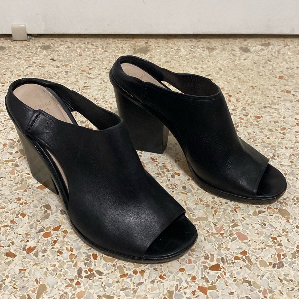 Cole Haan Women’s Hollis Dress Sandals